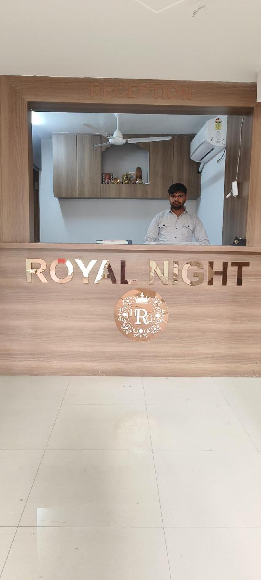 Hotel Royal Night دامان المظهر الخارجي الصورة