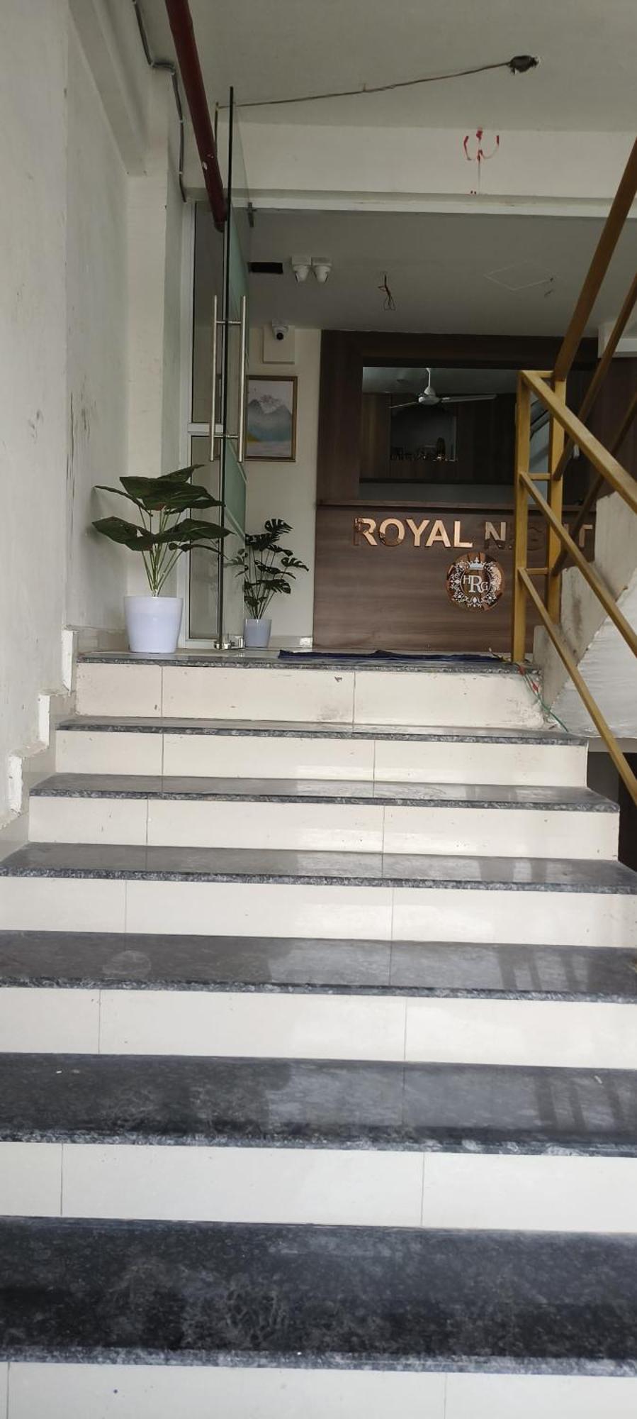 Hotel Royal Night دامان المظهر الخارجي الصورة