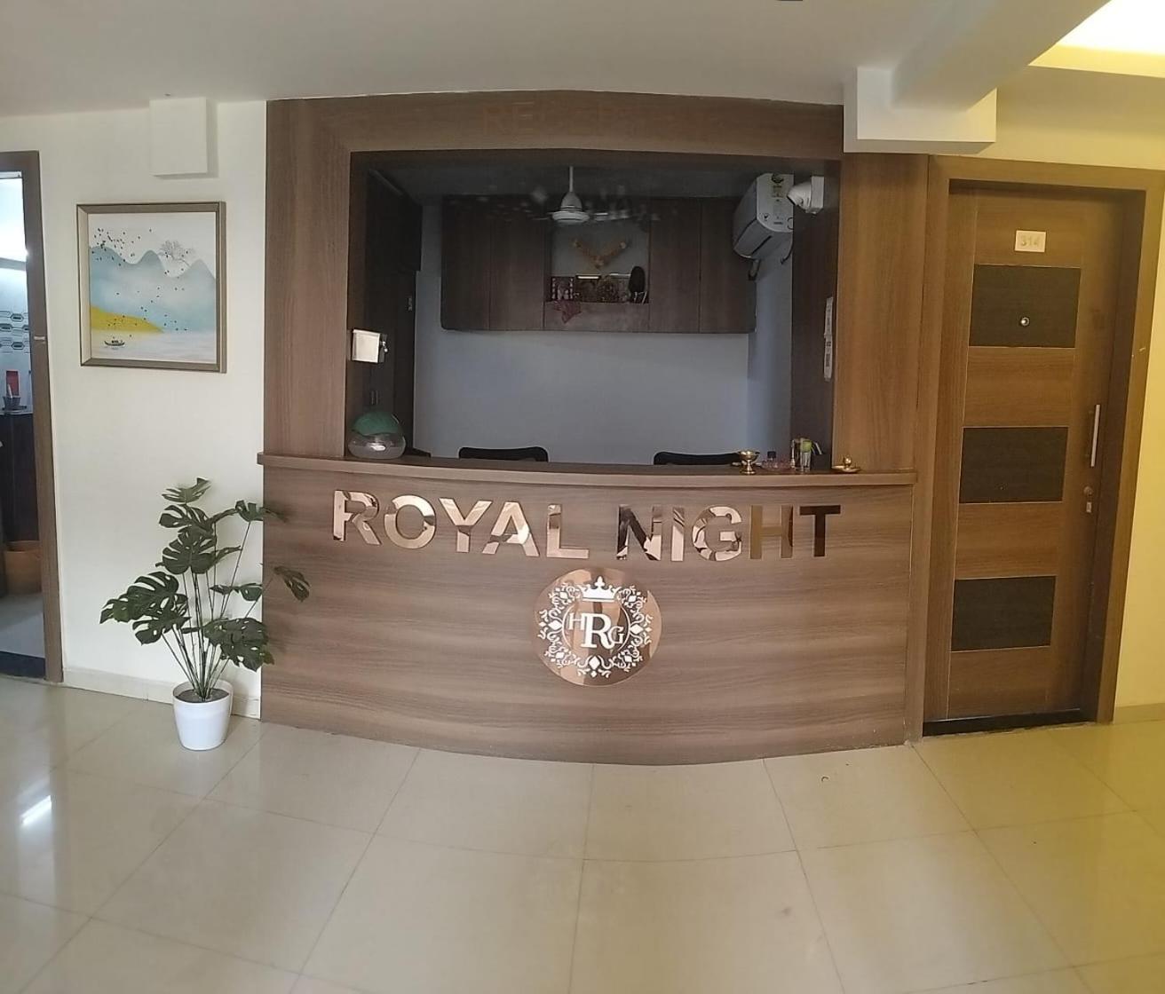 Hotel Royal Night دامان المظهر الخارجي الصورة