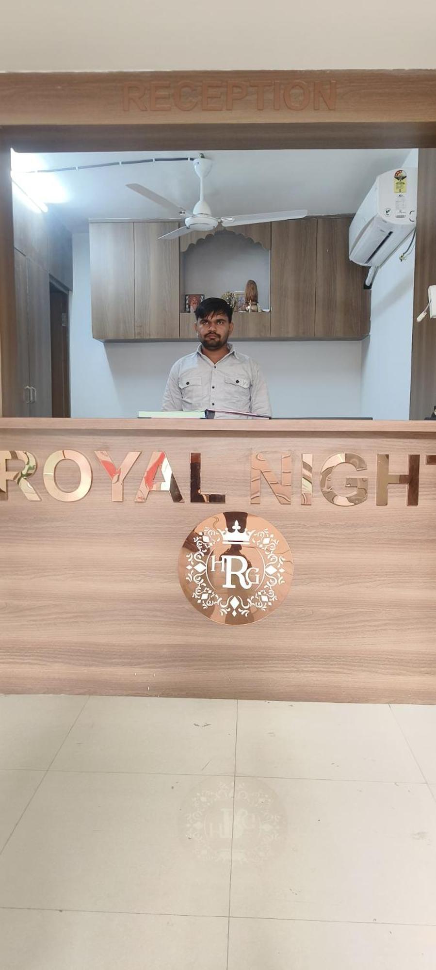 Hotel Royal Night دامان المظهر الخارجي الصورة
